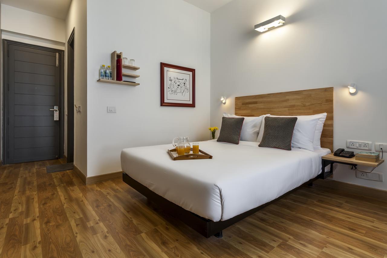 Oyo Townhouse 010 La Paradise New Delhi Ngoại thất bức ảnh